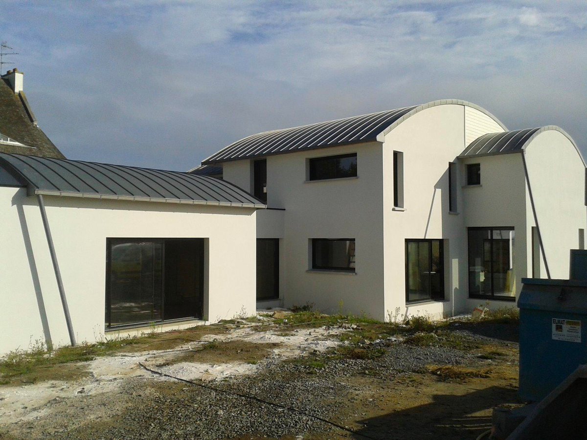 toit-en-zing-maison-neuve maison d'architecte avec toit ne zing arrondi