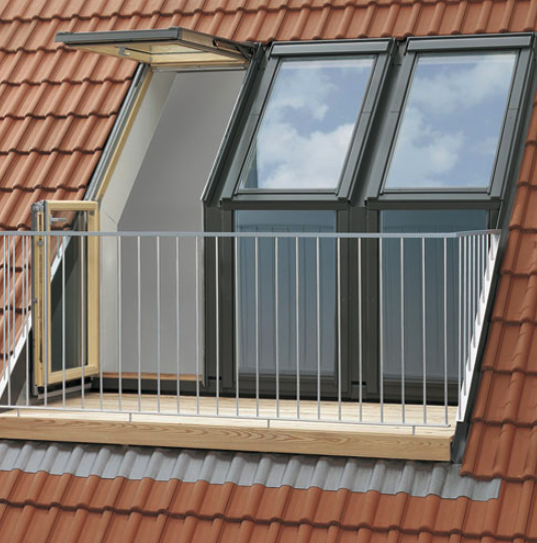 Fenetre de toit Velux avec balcon